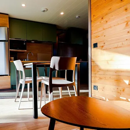 Prestige 50 Chalet *