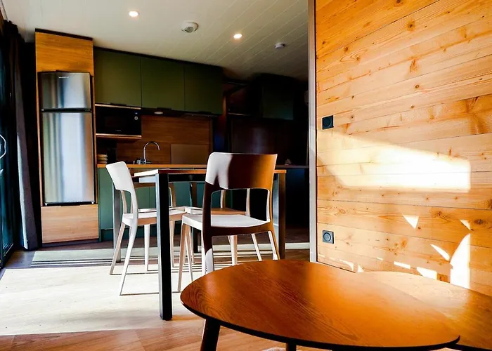 Prestige 50 Chalet *